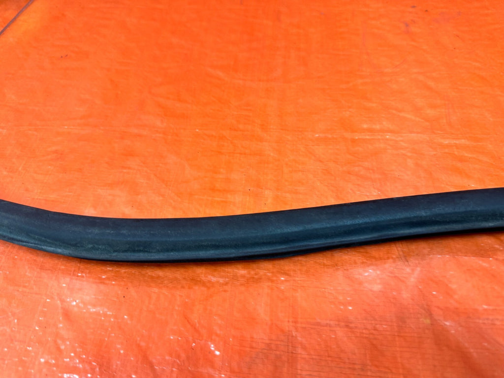 06 11 CIVIC 4D SEDAN   PASSENGER RIGHT REAR WEATHER STRIP SEAL GASKET OEM #2827