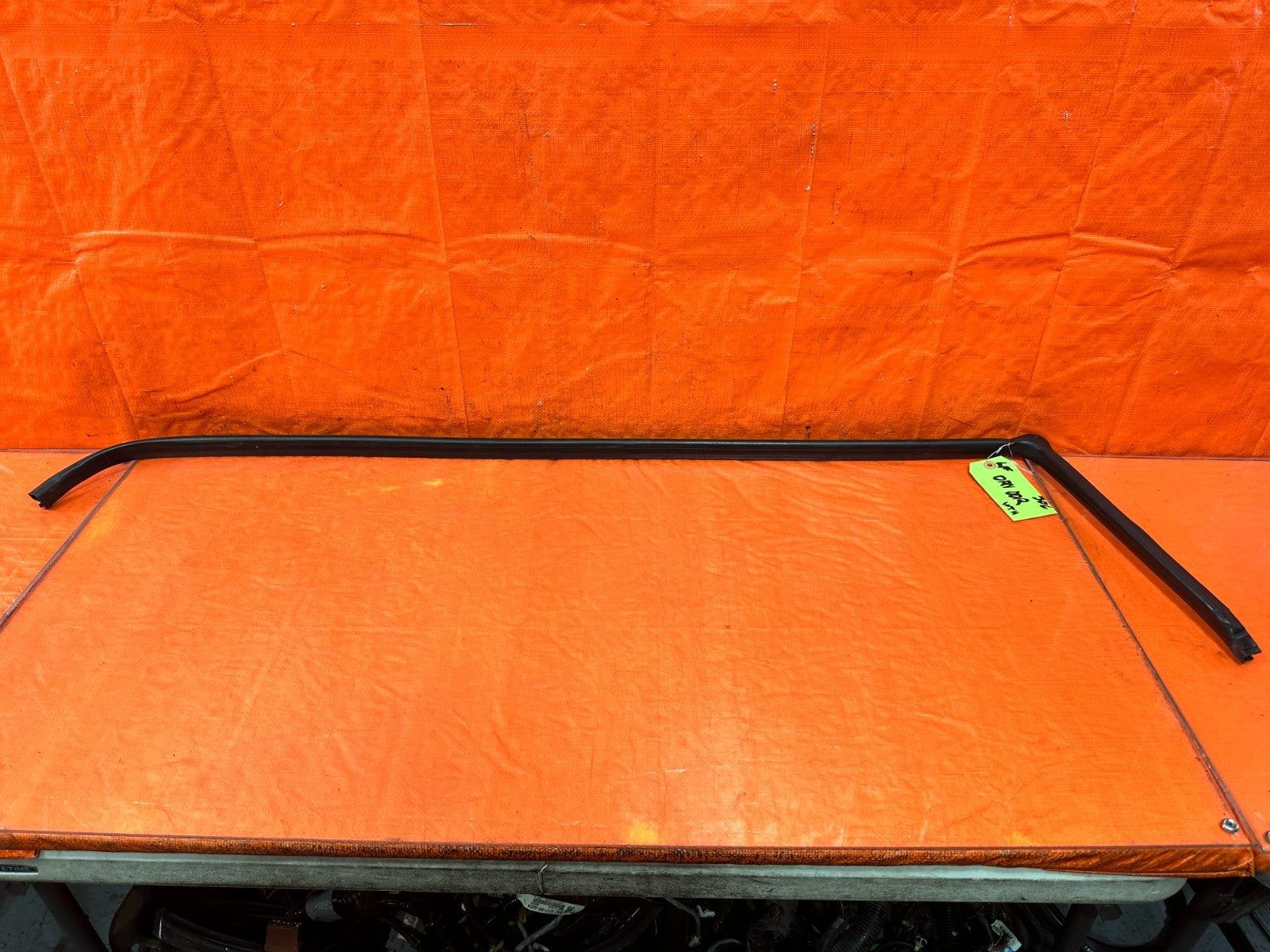 02 05 HONDA CIVIC SI EP3 HATCH DOOR TO CHASSIS OPEN TRIM WEATHER STRIP OEM #3060