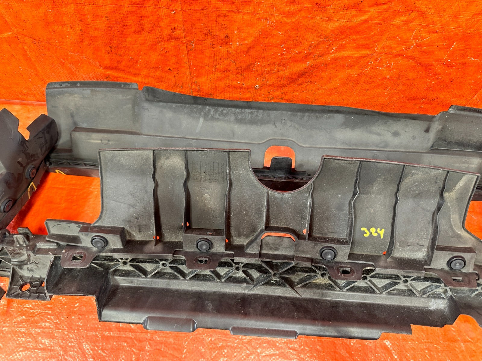 18 22 HONDA ACCORD 1.5L   AIR DUCT HONDA PART #   71315 TVA A00   OEM #32413