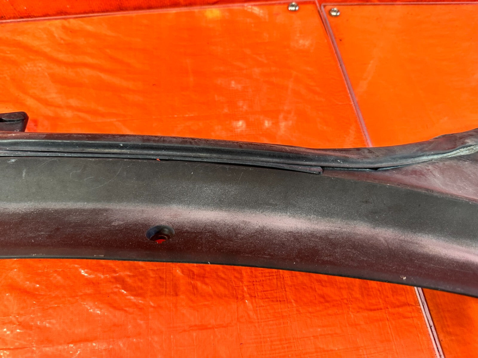 93 97 HONDA DEL SOL  WINDSHIELD WIPER COWL TRIM PLASTIC   OEM FACTORY #2728