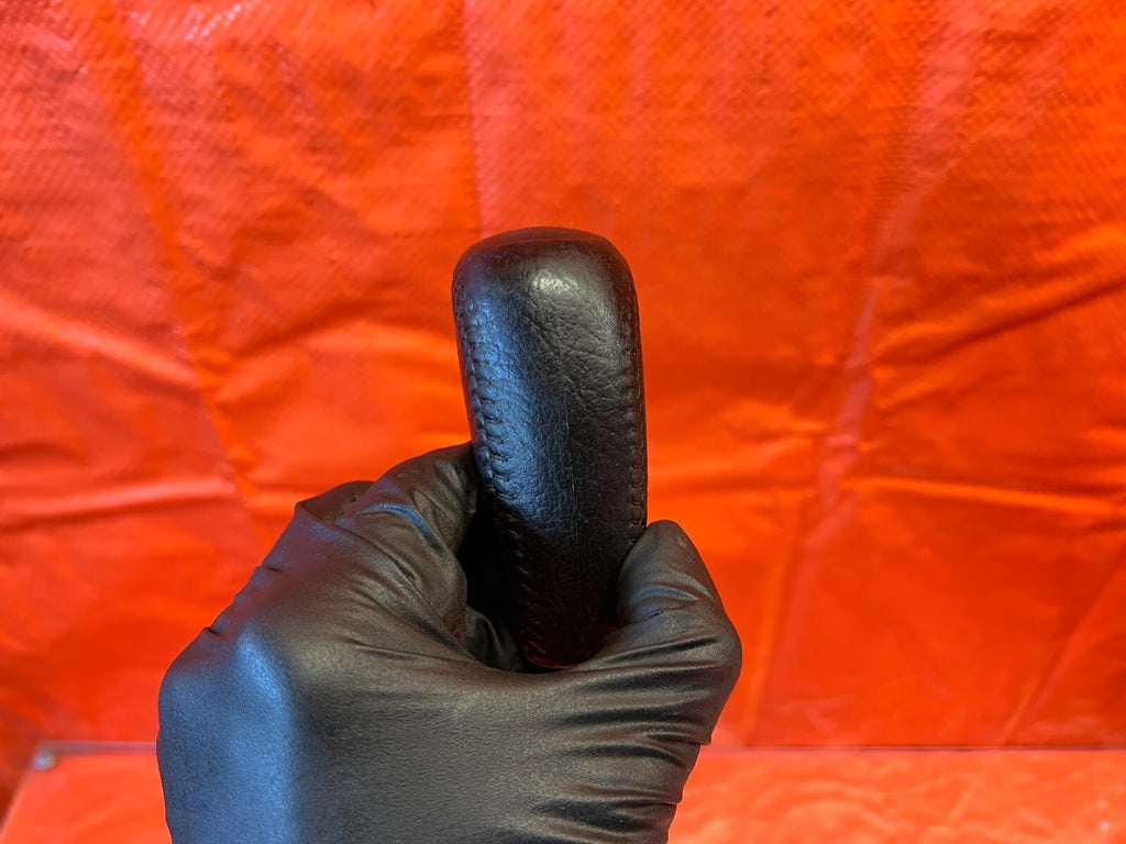 94 01 ACURA INTEGRA   BLACK LEATHER WRAPPED GS R 5 SPEED MANUAL LSHIFT KNOB OEM4