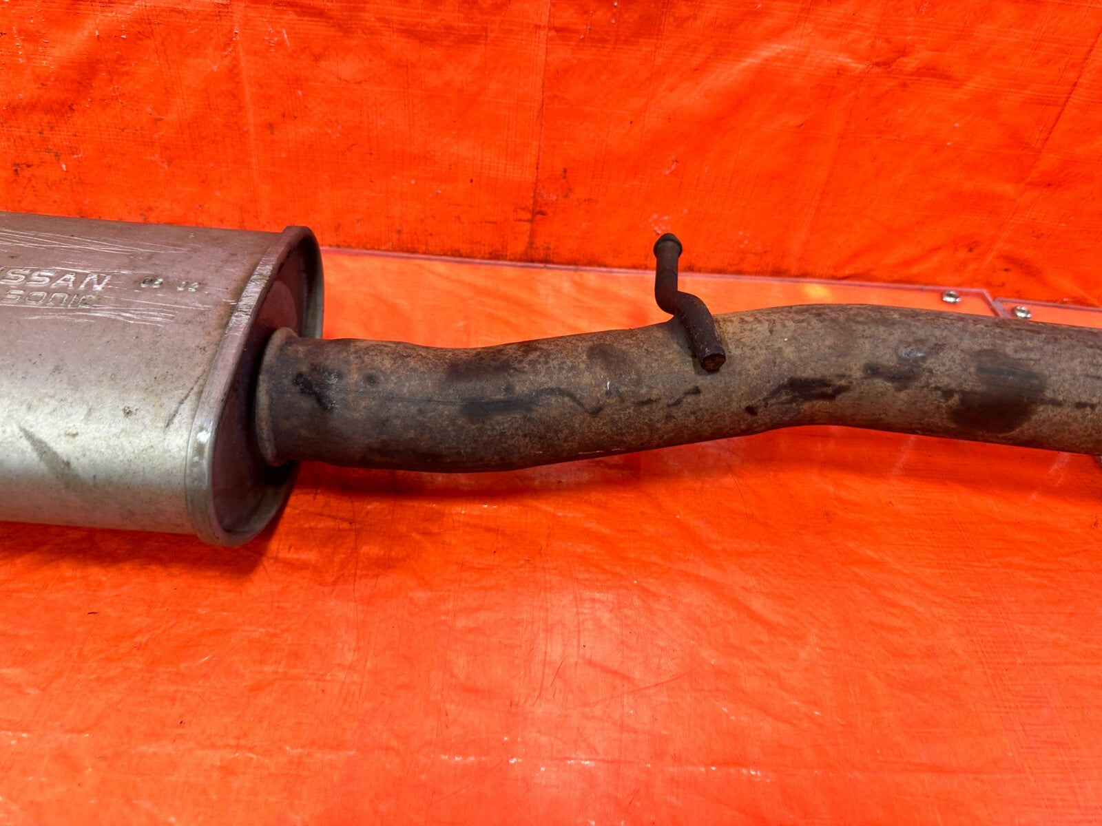 03 05 INFINITI G35 COUPE   CENTER EXHUAST MID PIPE W/ RESONATOR   OEM #2985