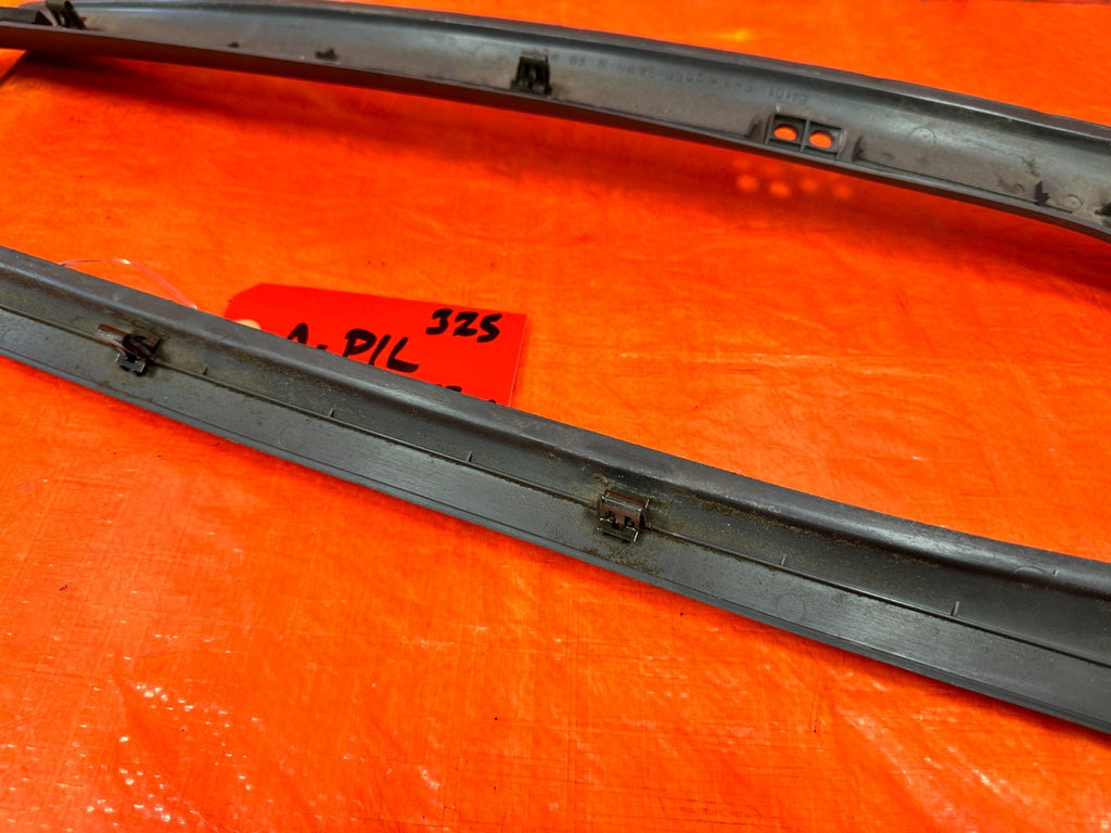 90 91 HONDA CIVIC HATCHBACK   LEFT & RIGHT A PILLARS   OEM 32517
