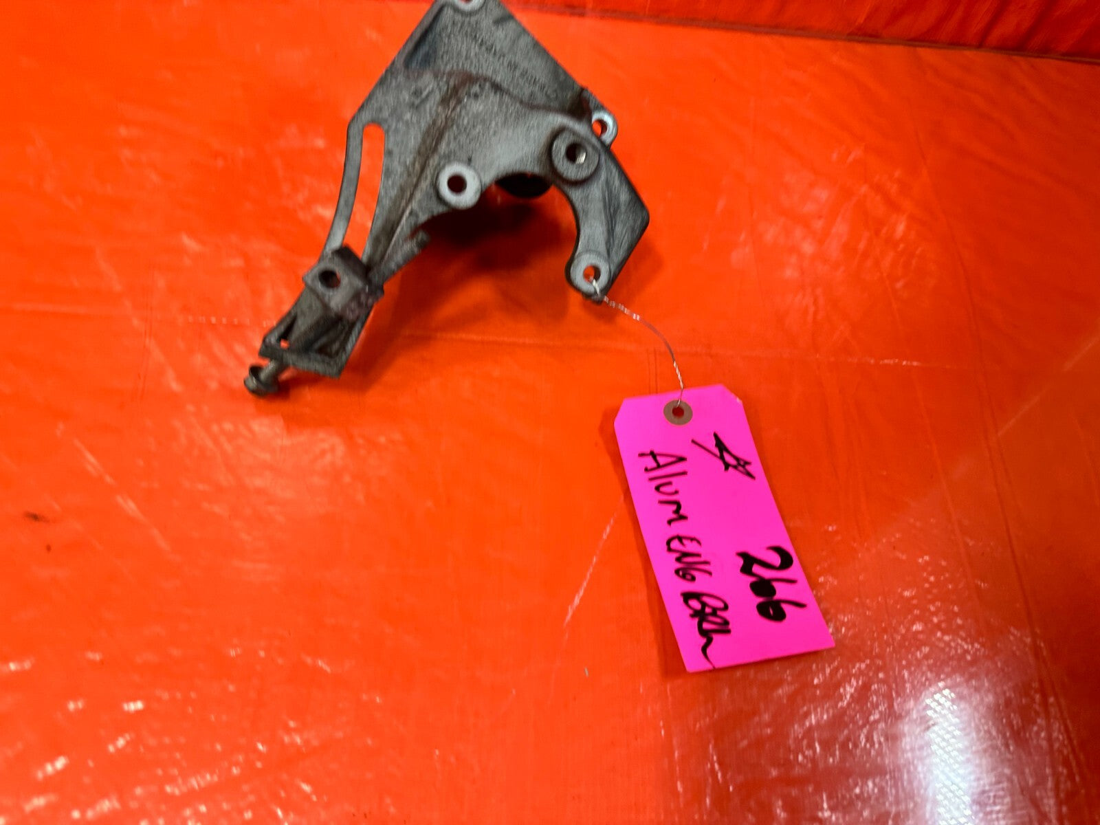 08 21 SUBARU IMPREZA WRX STI   EJ257   ALTERNATOR MOUNTING BRACKET   OEM #2664