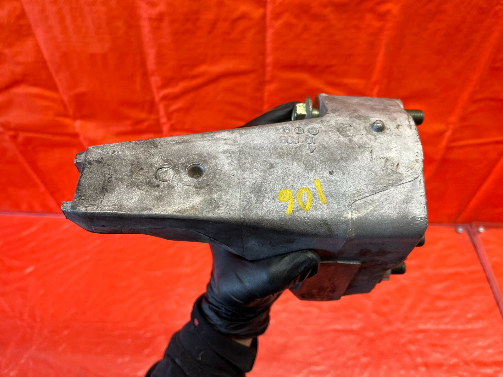07 08 ACURA TL   ALUMINUM ENGINE MOTOR MOUNT BRACKET   REAR   OEM FACTORY #1068