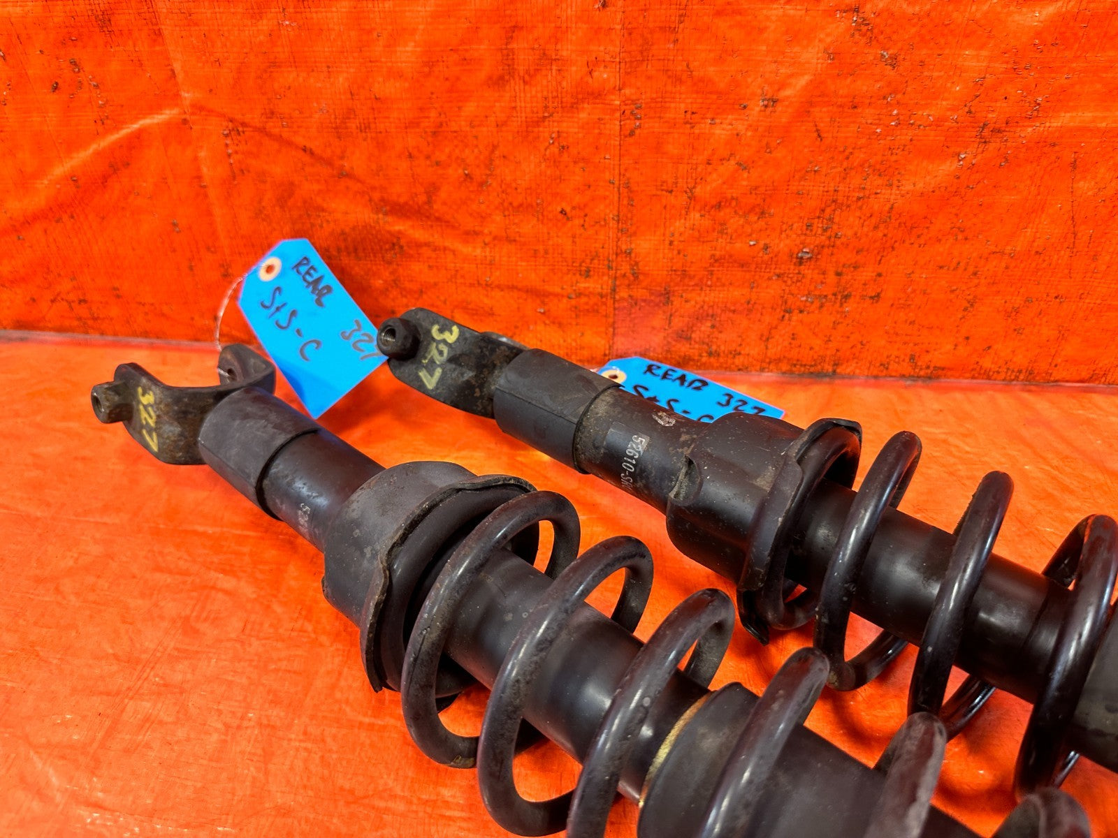 92 95 HONDA CIVIC   REAR SHOCKS & SPRINGS LEFT AND RIGHT FACTORY   OEM #32712