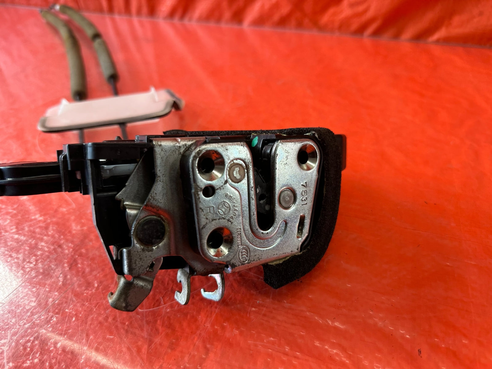 07 13 INFINITI G35 G37 SEDAN   DOOR LOCK ACTUATOR PASSENGER RIGHT FRONT OEM #1924