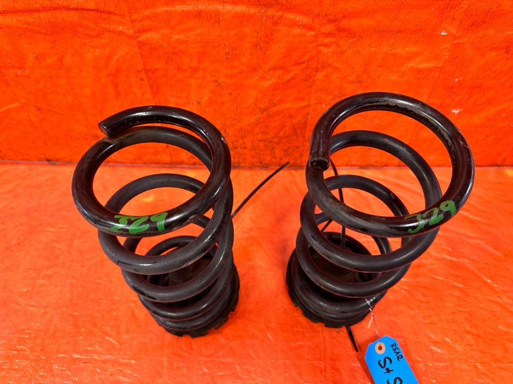 09 15 INFINITI G37 Q60 CONVERTIBLE REAR SUSPENSION COIL SPRINGS SET OEM #3291