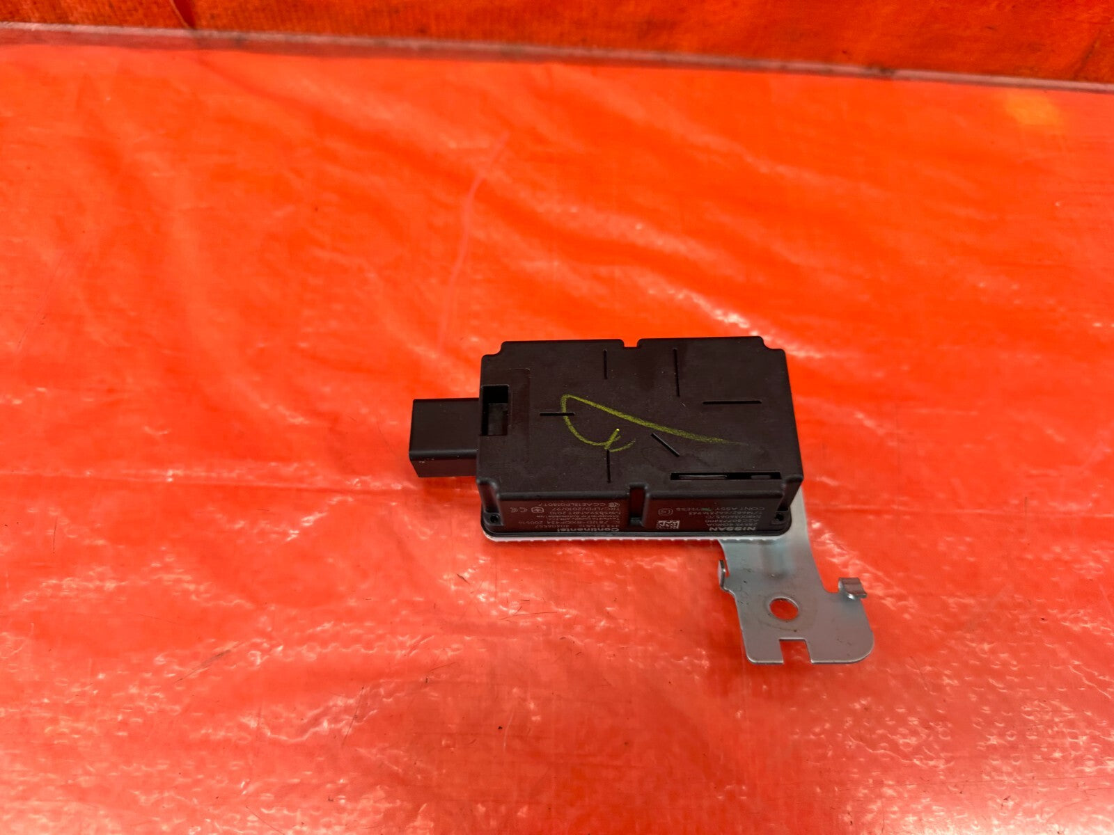 15 22 INFINITI Q50   KEYLESS ENTRY MODULE CONTROL MODULE   OEM FACTORY #2222