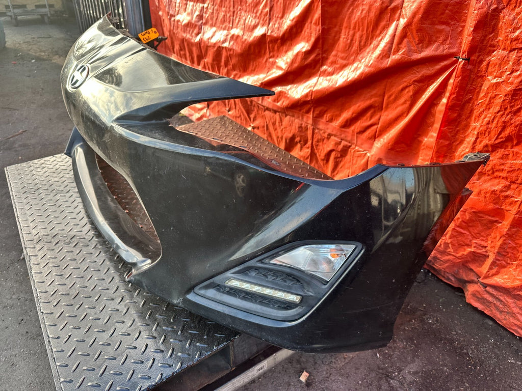 13 16 SCION FRS   FRONT BUMPER COVER   W/ FOG LIGHT TRUN SIGNALS   OEM #2932