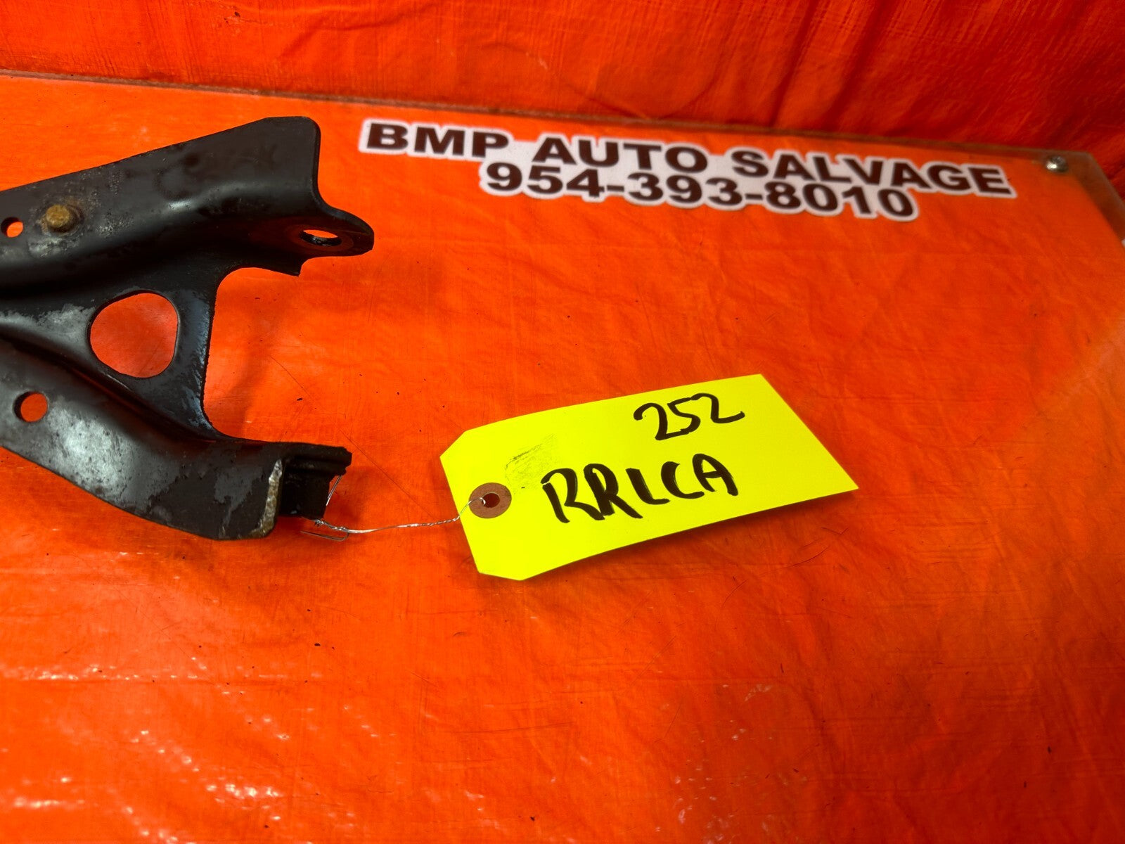 97 01 HONDA PRELUDE   PASSENGER RIGHT REAR TRAILING ARM CONTROL ARM   OEM #25212