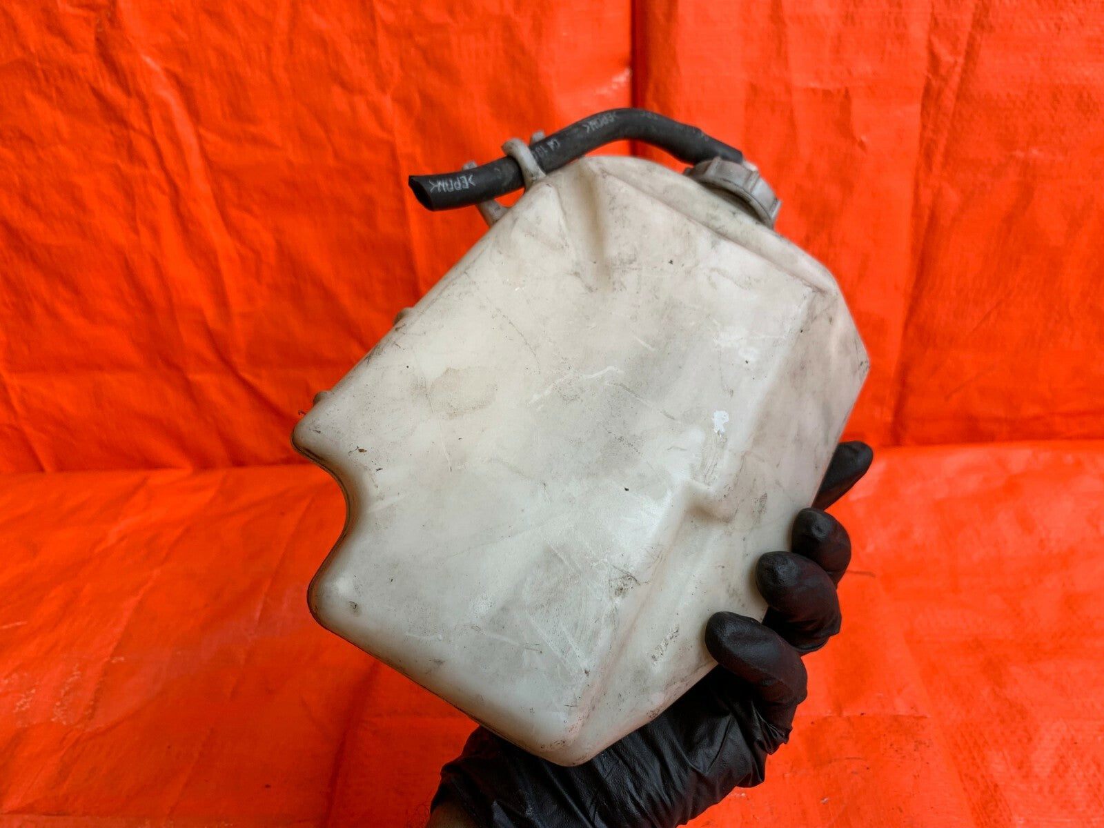 2006 06 HONDA CIVIC SI COUPE   COOLANT RESERVOIR OVERFLOW TANK3
