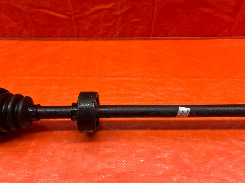 88 91 HONDA CRX DX & SI MODEL   MANUAL TRANSMISSION   DRIVER LEFT AXLE   OEM 7