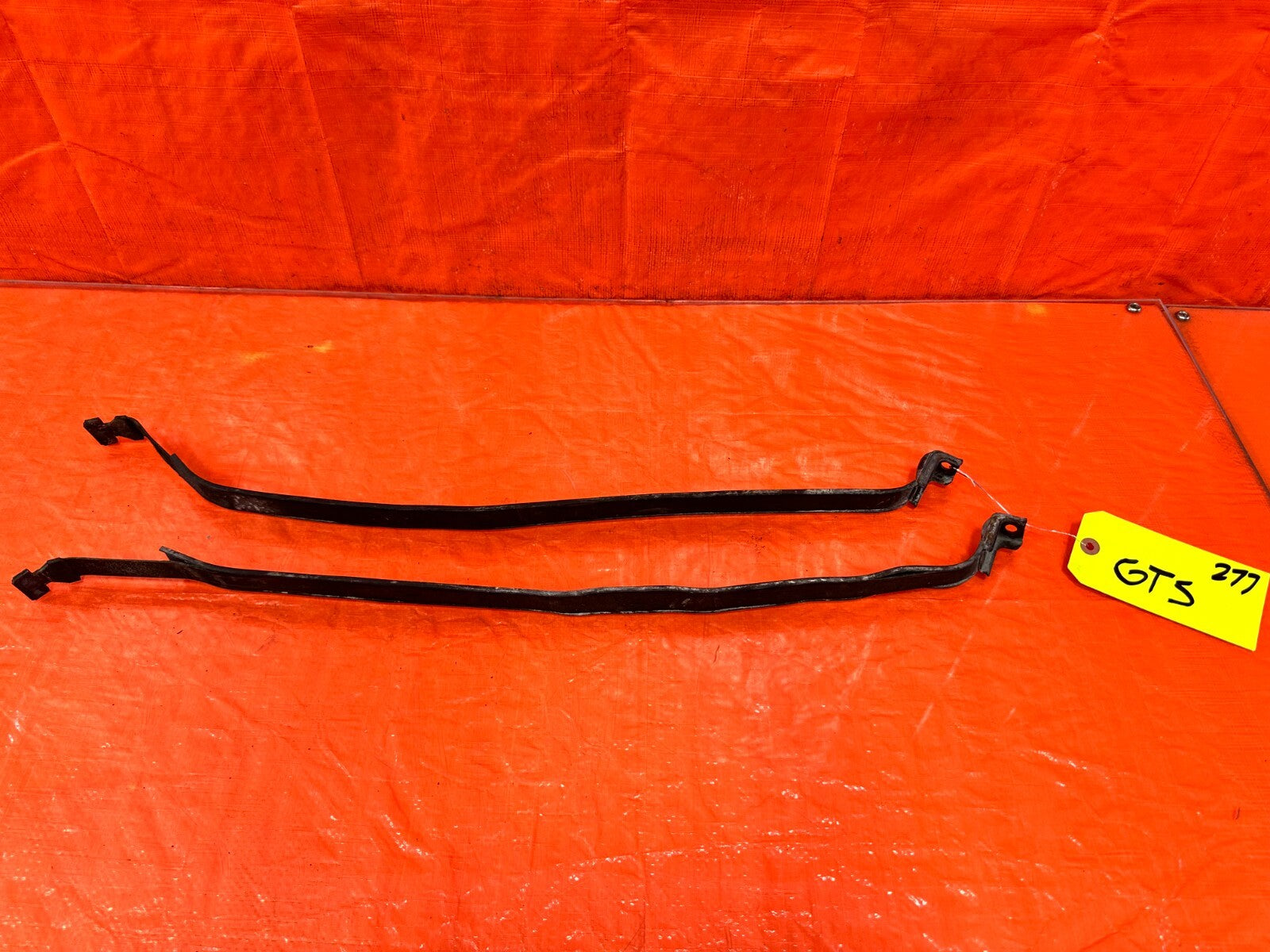 88 91 HONDA CRX   GASOLINE GAS FUEL TANK STRAP SET STRAPS SUPPORTS   OEM #2777