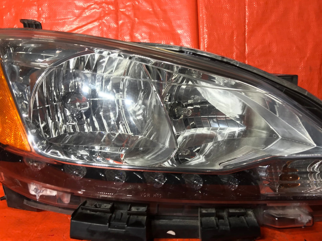 OEM 2013 NISSAN SENTRA HEADLIGHT   PASSENGER RIGHT   2014 2015   LED STRIP3