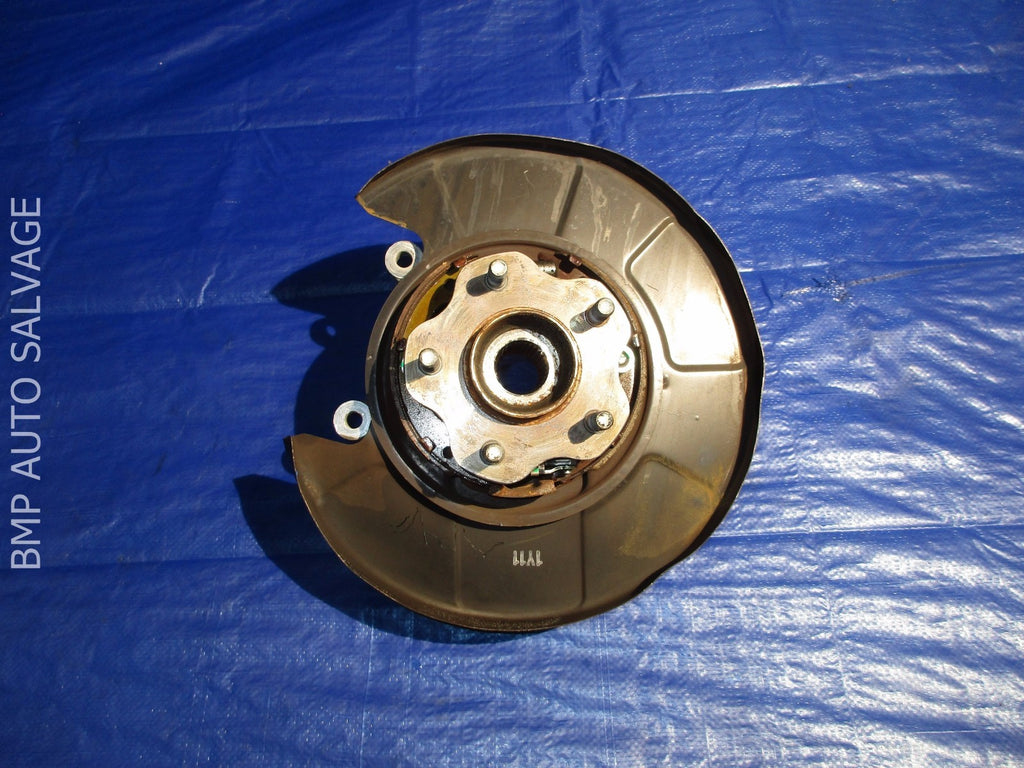 OEM 2008   2011 INFINITI G37 RWD DRIVER LEFT REAR KNUCKLE SPINDLE HUB0