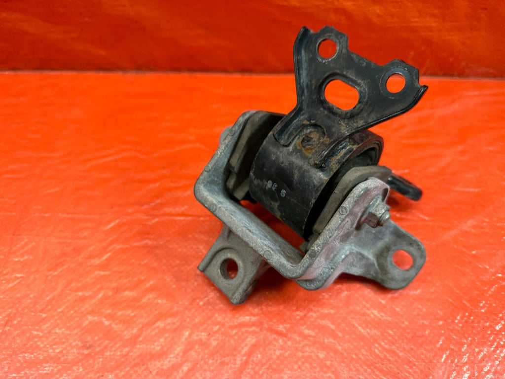 08 15 LANCER EVOLUTION X EVO 10 MR   RIGHT ENGINE MOTOR MOUNT W/ BRACKET OEM 2146