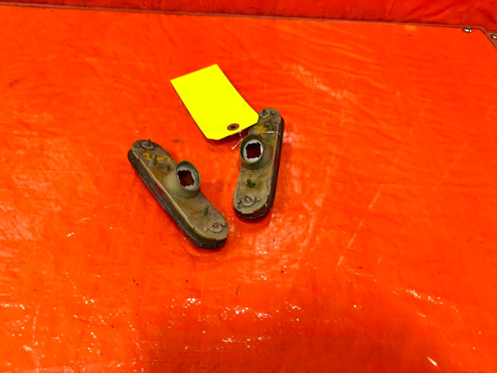 90 05 MAZDA MX 5 MIATA   LEFT AND RIGHT REAR BUMPER REFLECTORS   OEM #26712
