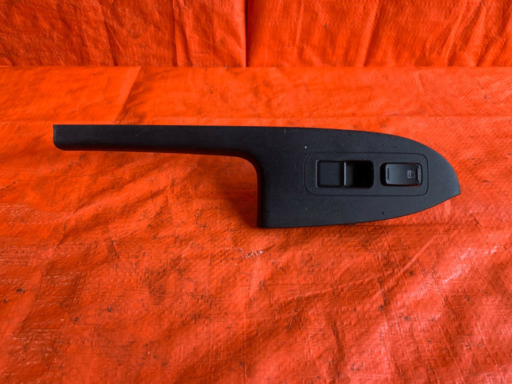 OEM 2006 06 HONDA ACCORD LX SEDAN   PASSENGER RIGHT FRONT MASTER WINDOW SWITCH0