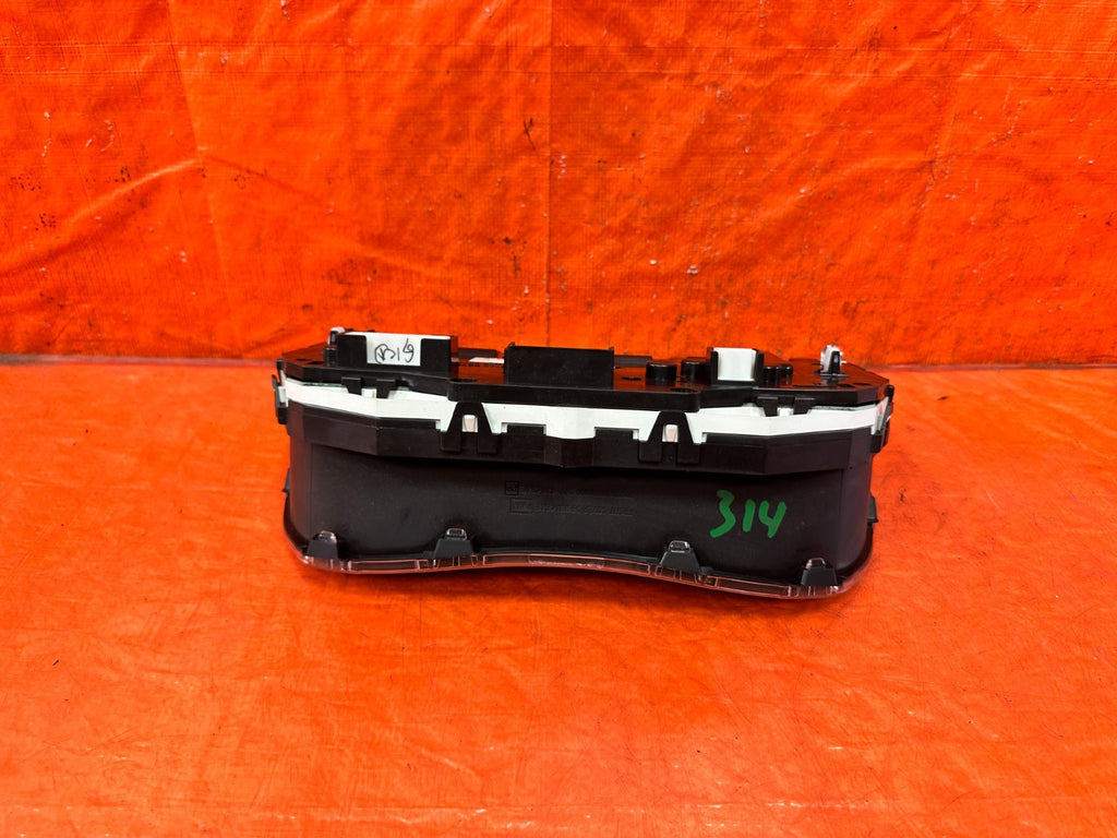 2016 16 INFINITI Q50   3.0L TURBO ONLY   INSTRUMENT GAUGE CLUSTER SPEEDO 68K MLS2