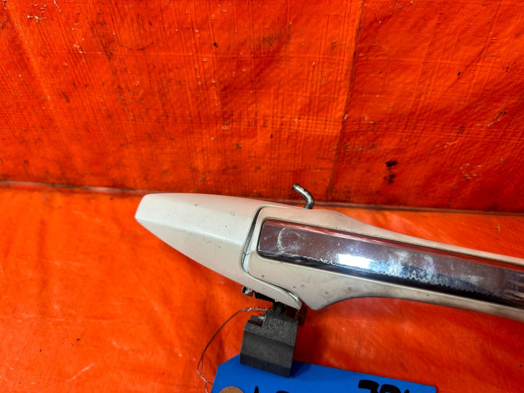 04 08 ACURA TSX   DRIVER LEFT REAR   EXTERIOR DOOR HANDLE   WHITE   OEM #3042