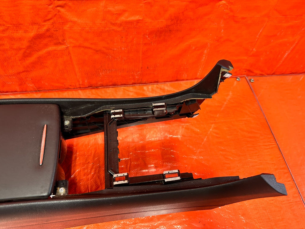 09 15 INFINITI G37 CONVERTIBLE   ARM REST / CENTER CONSOLE STORAGE OEM #3297