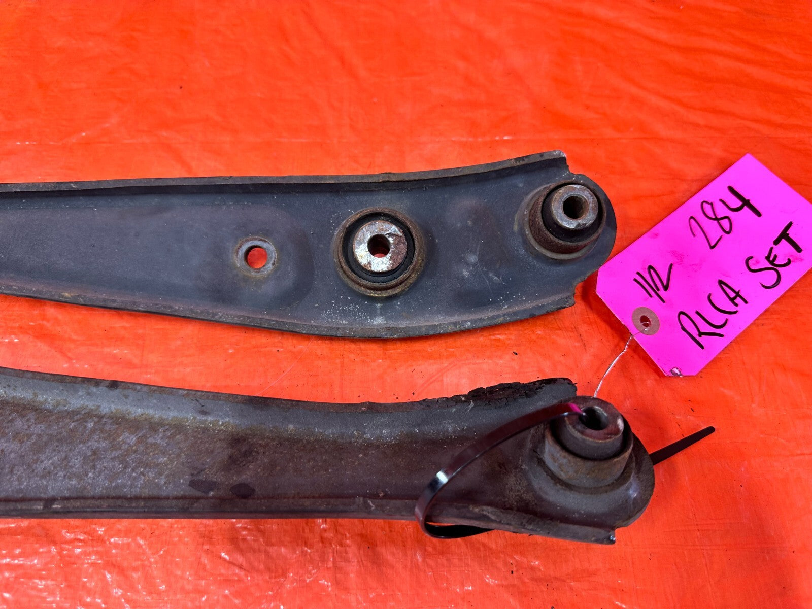 99 00 HONDA CIVIC SI EM1   REAR SWAY BAR MODEL REAR LOWER CONTROL ARMS   OEM 28410