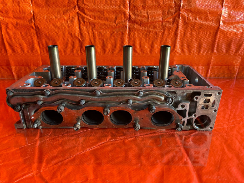 00 05 HONDA S2000 F22C1 F20C1  CYLINDER HEAD    CORE      DAMAGED  OEM10