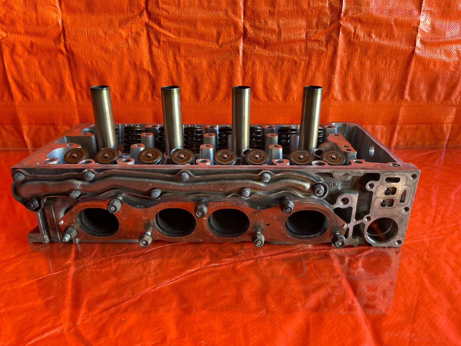 00 05 HONDA S2000 F22C1 F20C1  CYLINDER HEAD    CORE      DAMAGED  OEM10