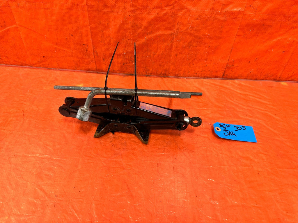 09 11 MAZDA RX8 RX 8   SPARE TIRE TOOL KIT   JACK LUG NUT WRENCH SWIVEL OEM 3030