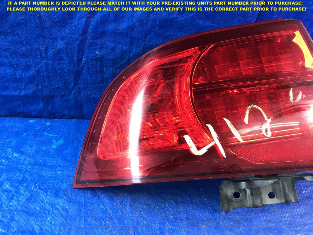 OEM 2004 2005 04 05 ACURA TL DRIVER LEFT TAIL LIGHT L LH CHIPPED5