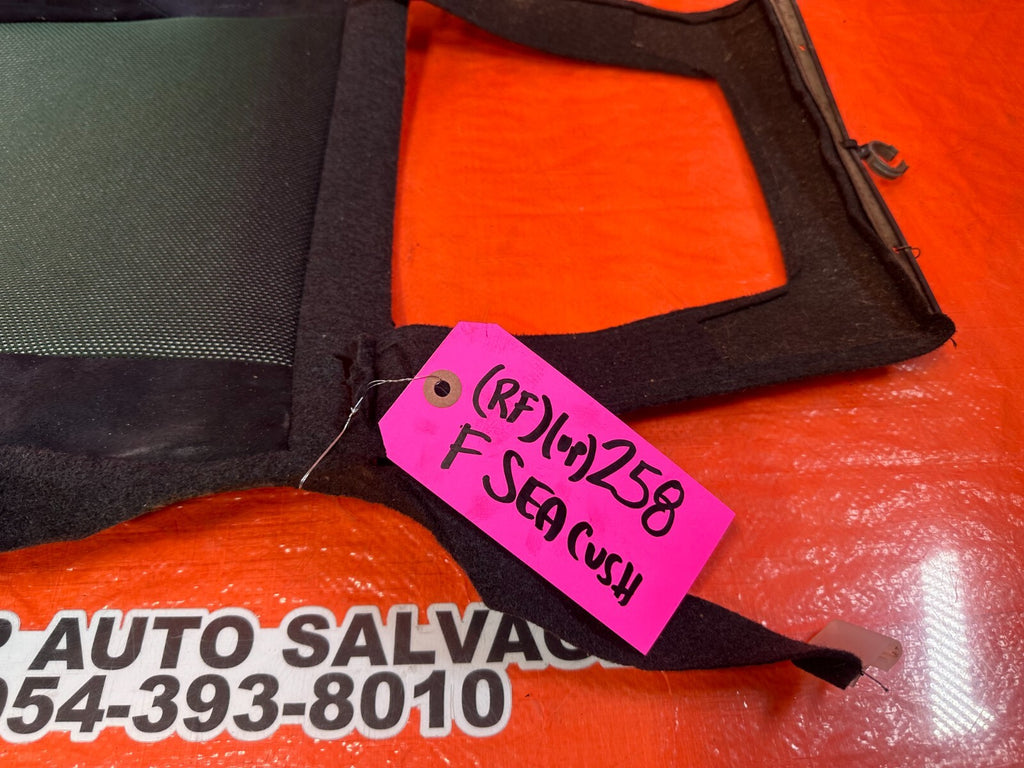 02 05 HONDA CIVIC SI EP3 PASSENGER RIGHT FRONT UPPER SEAT SKIN WRAP COVER OEM 5811