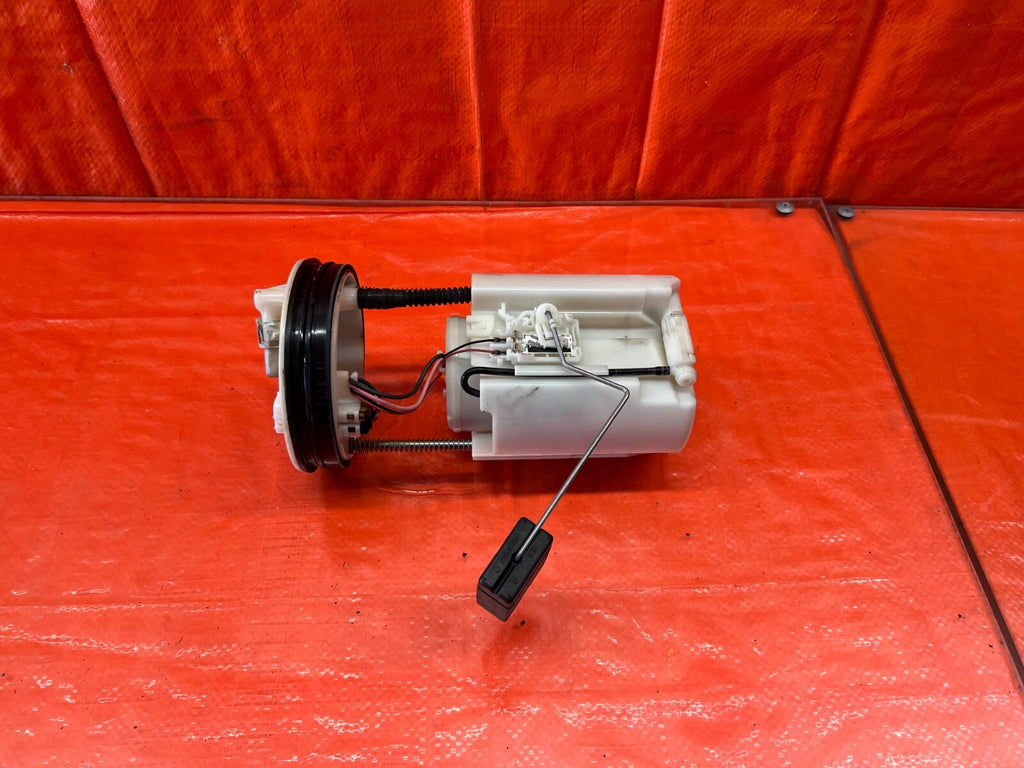 09 14 ACURA TSX 2.4L   GASOLINE GAS FUEL PUMP SENDING UNIT W/ HOUSING   OEM #1586