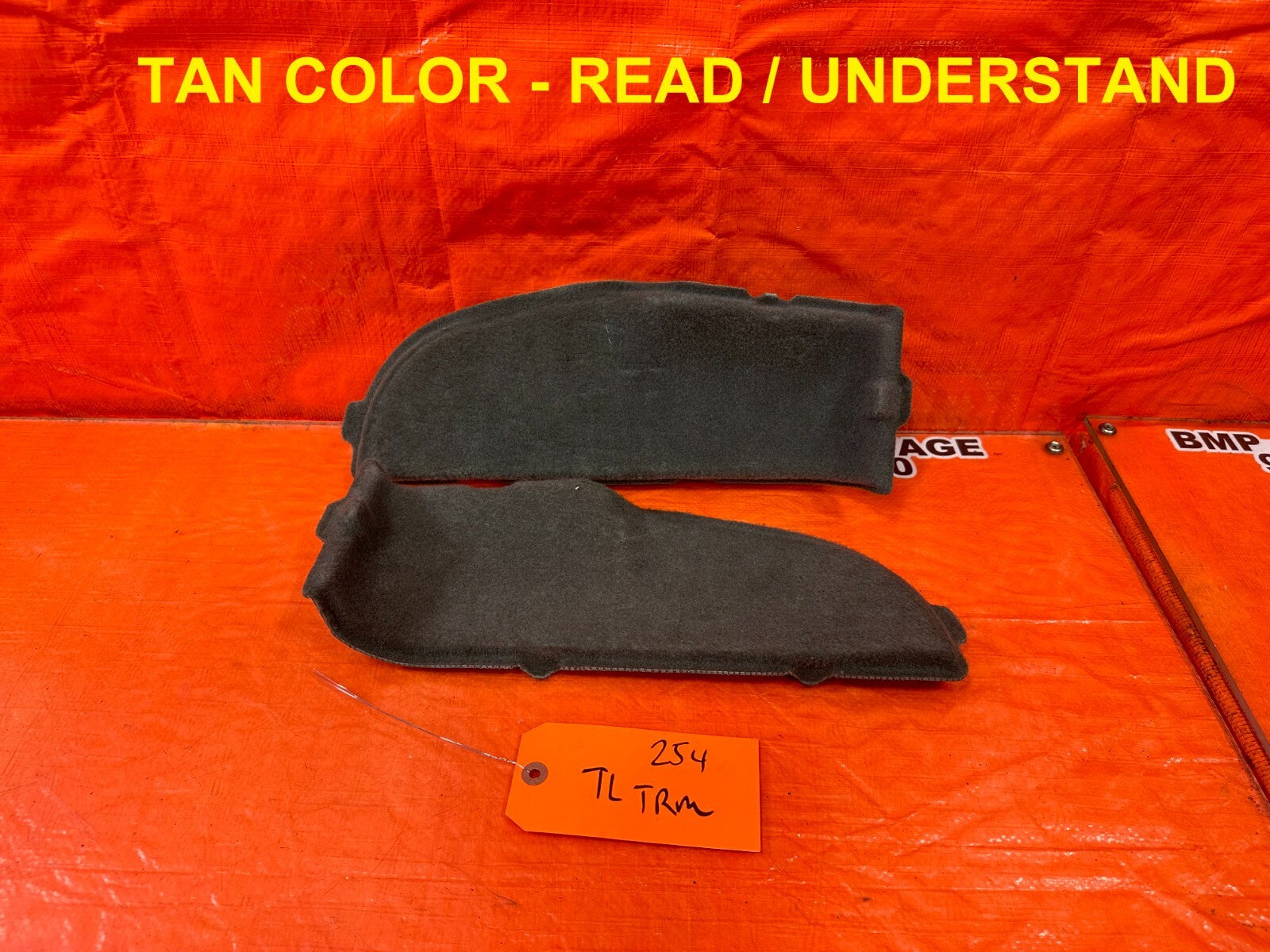 02 06 ACURA RSX   PASSENGER RIGHT TAIL LIGHT LAMP BULB COVER TRIM TAN   OEM #2540