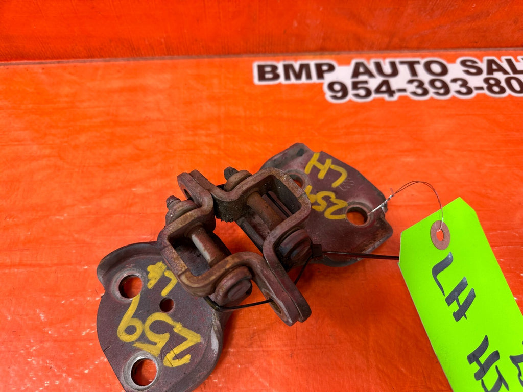 97 01 HONDA PRELUDE   DOOR HINGE SET HINGES   UPPER & LOWER   LEFT SIDE OEM #2595