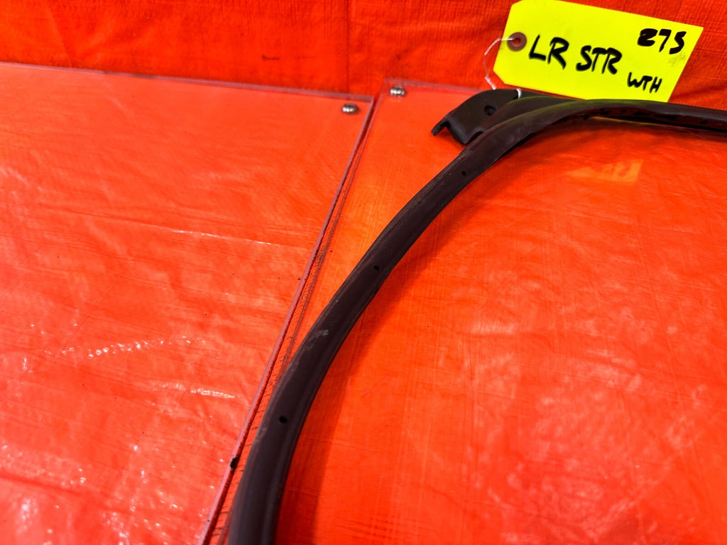 04 08 ACURA TSX   DRIVER LEFT REAR DOOR WEATHER STRIP TRIM SEAL GASKET OEM 27514