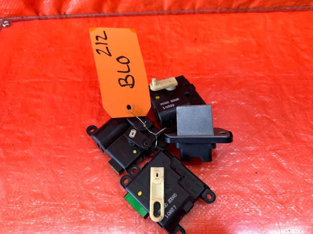02 06 ACURA RSX   BLOWER RESISTOR MODULE W/ ADDITIONAL COMPONENTS   OEM #2126