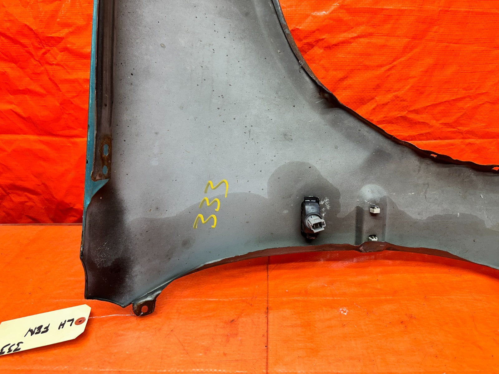 92 95 HONDA CIVIC 2D 3D   DRIVER LEFT FRONT FENDER PANEL   OEM FACTORY #33310