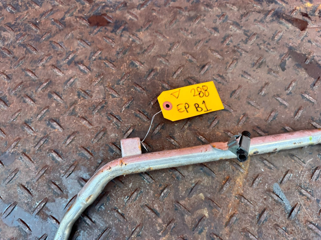 02 05 LEXUS SC430   3UZFE   COOLANT LINE   OEM FACTORY #2889