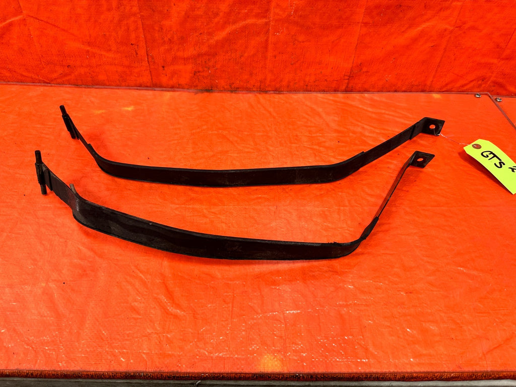 10 16 HYUNDAI GENESIS COUPE GASOLINE GAS FUEL TANK STRAP SET STRAPS SUPPORTS 2995