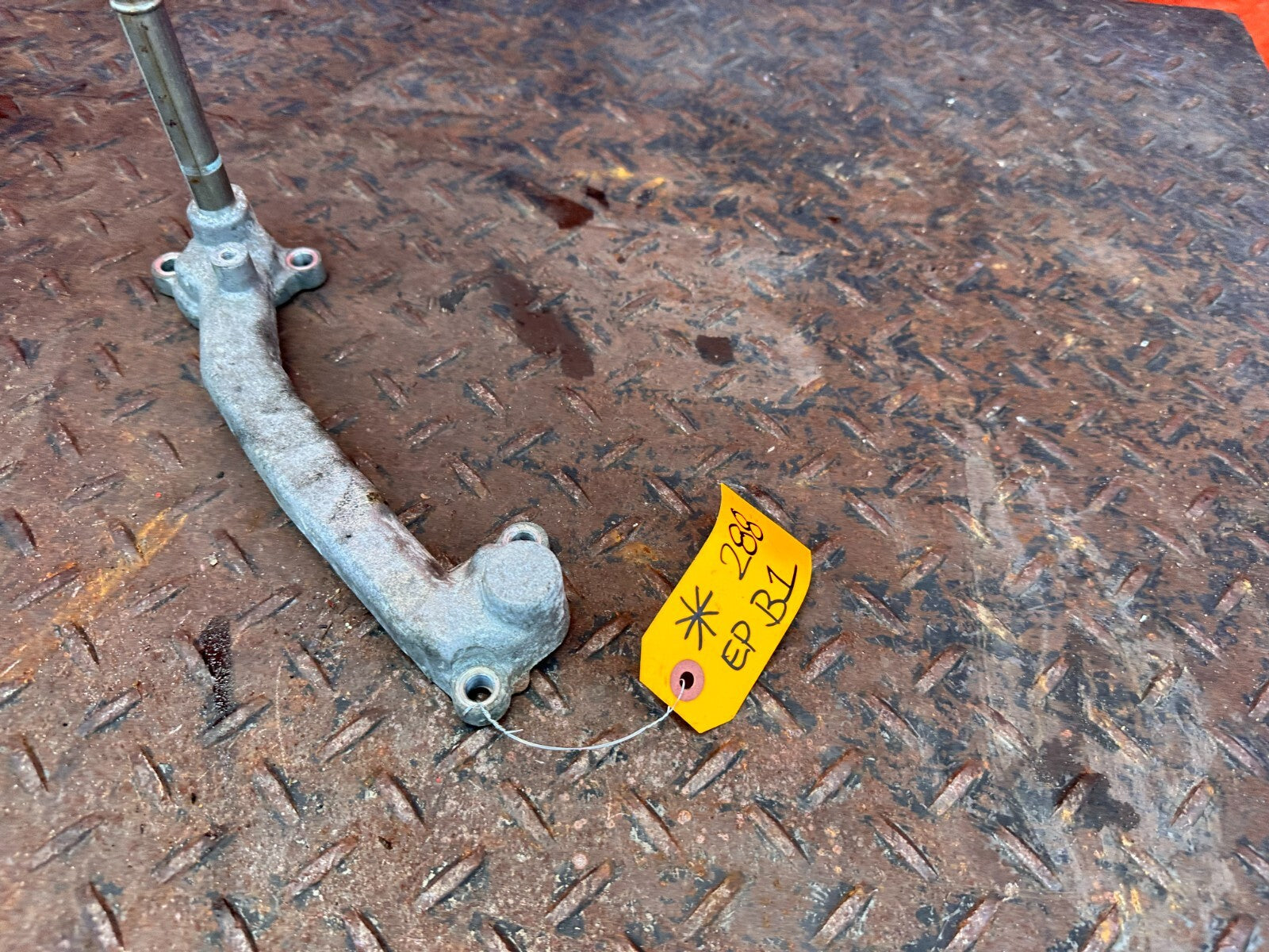 02 10 LEXUS SC430   3UZFE   COOLANT PASSAGE   OEM FACTORY #2885