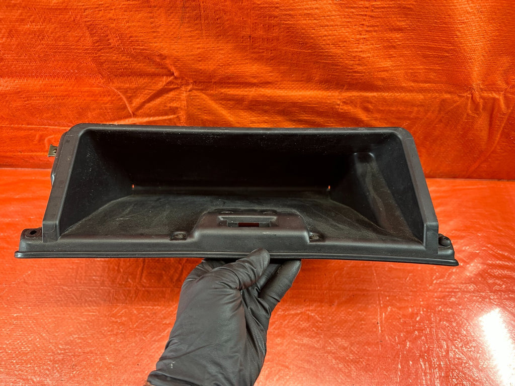 94 01 ACURA INTEGRA 2 & 4 DOOR   GLOVE BOX   BLACK   COLOR   OEM #2294