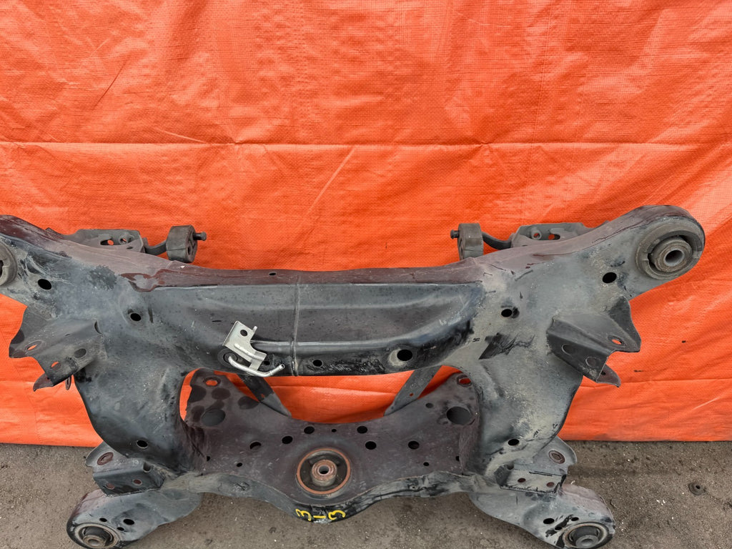 14 20 INFINITI Q50 & 16 20 Q60 REAR SUBFRAME CROSSMEMBER K FRAME W/ BRACKETS 3152