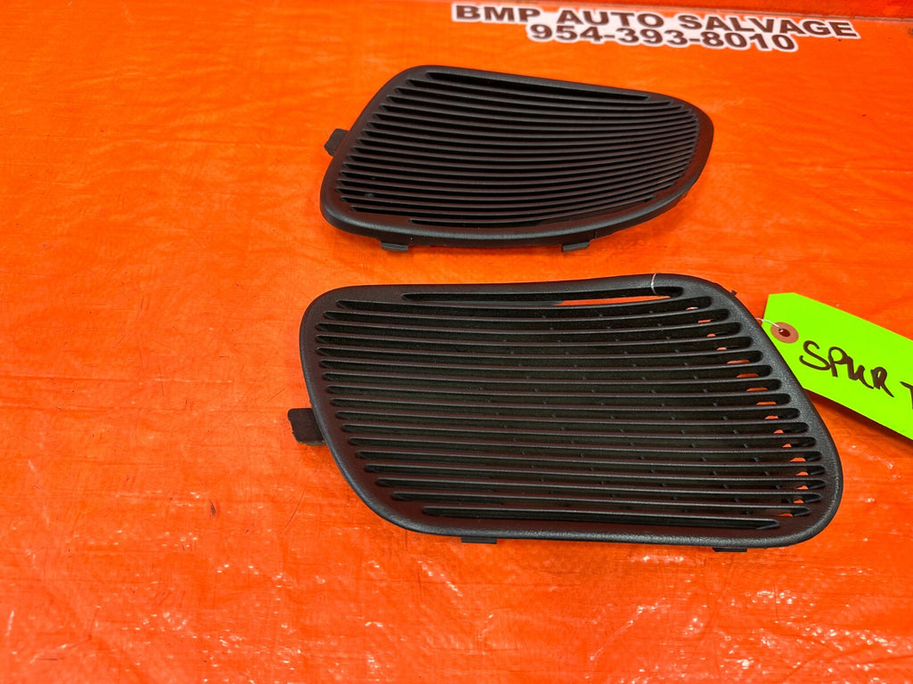 94 01 ACURA INTEGRA 2D REAR SPEAKER COVER TRIM PLASTIC LEFT & RIGHT BLACK OEM 464