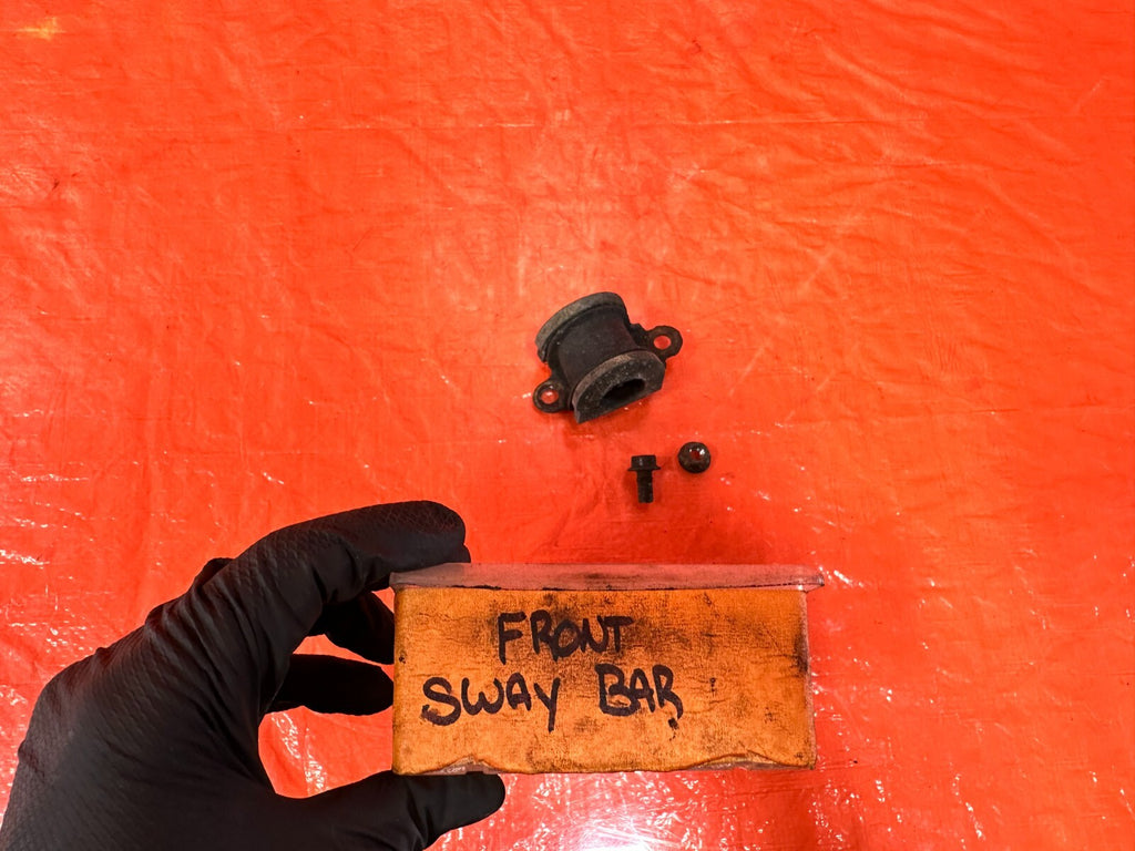 94 01 ACURA INTEGRA   FRONT SWAY BAR BUSHING BRACKET LEFT OR RIGHT OEM #2810