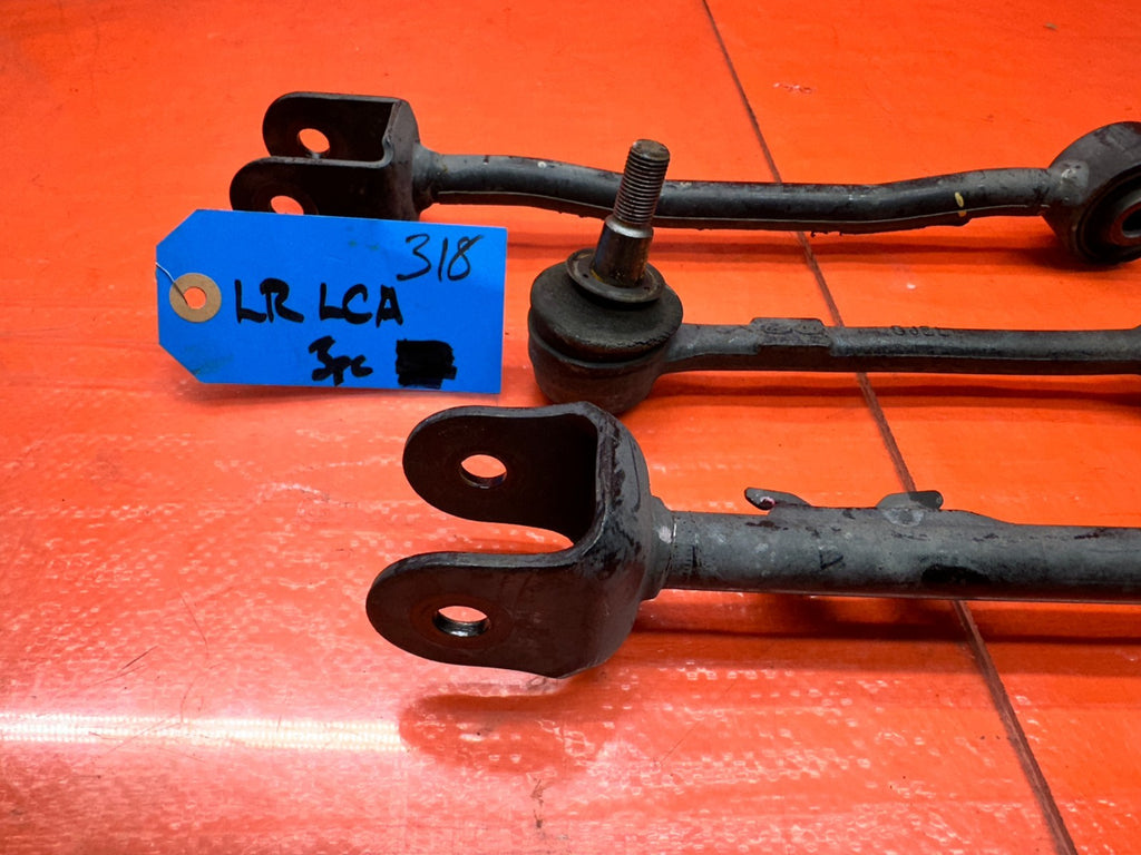 13 16 HYUNDAI GENESIS COUPE   DRIVER LEFT REAR LOWER CONTROL ARMS    OEM 318 15