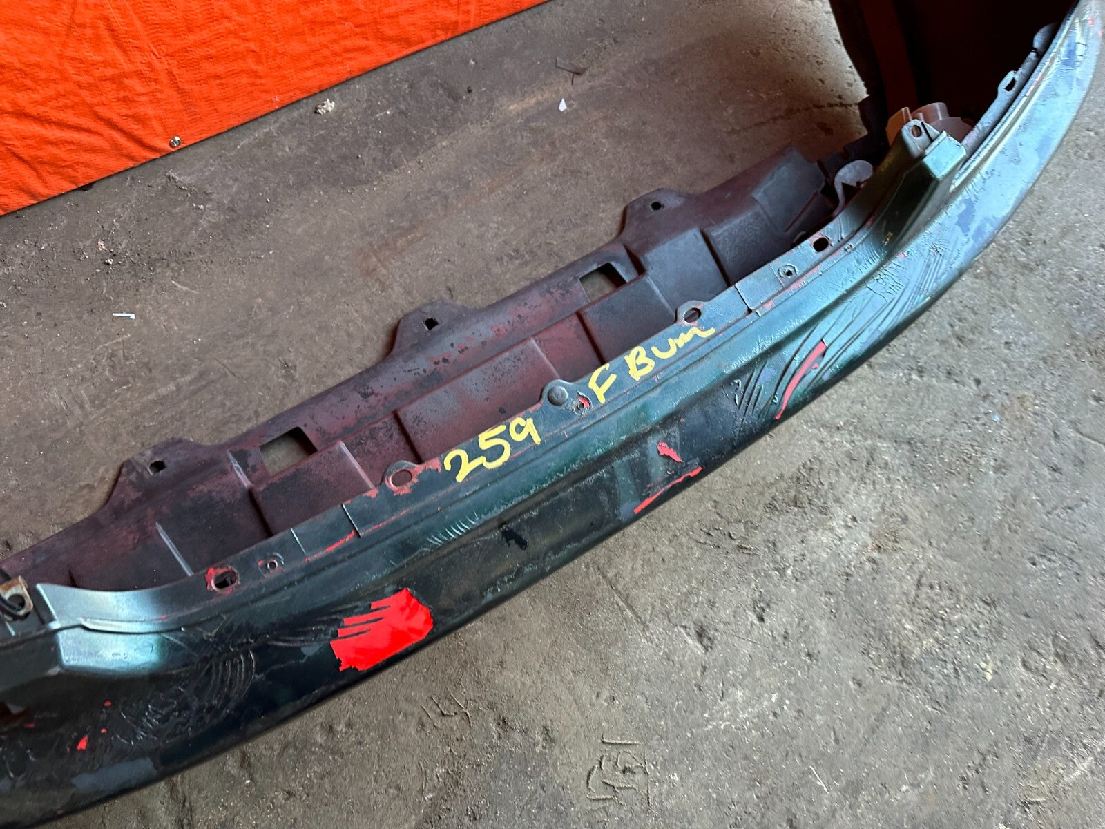 97 01 HONDA PRELUDE   FRONT BUMPER COVER   OEM FACTORY #25915