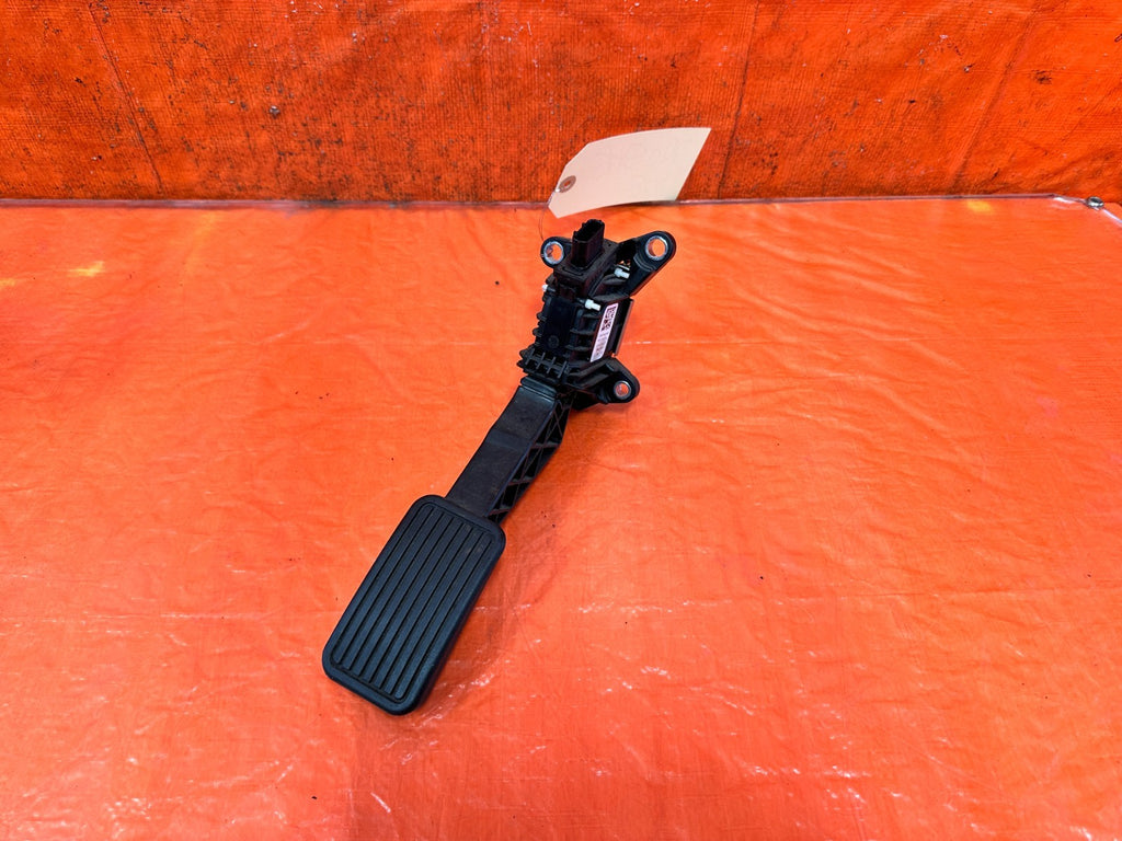 18 21 HONDA ACCORD SPORT   GASOLING GAS FUEL ACCELERATOR ACCELERATION PEDAL #3240