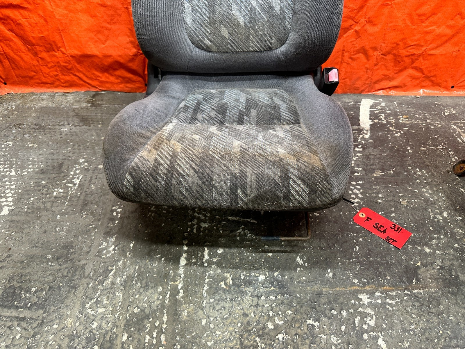 94 01 ACURA INTEGRA FRONT LEFT RIGHT CONFETTI SEATS OEM #33110