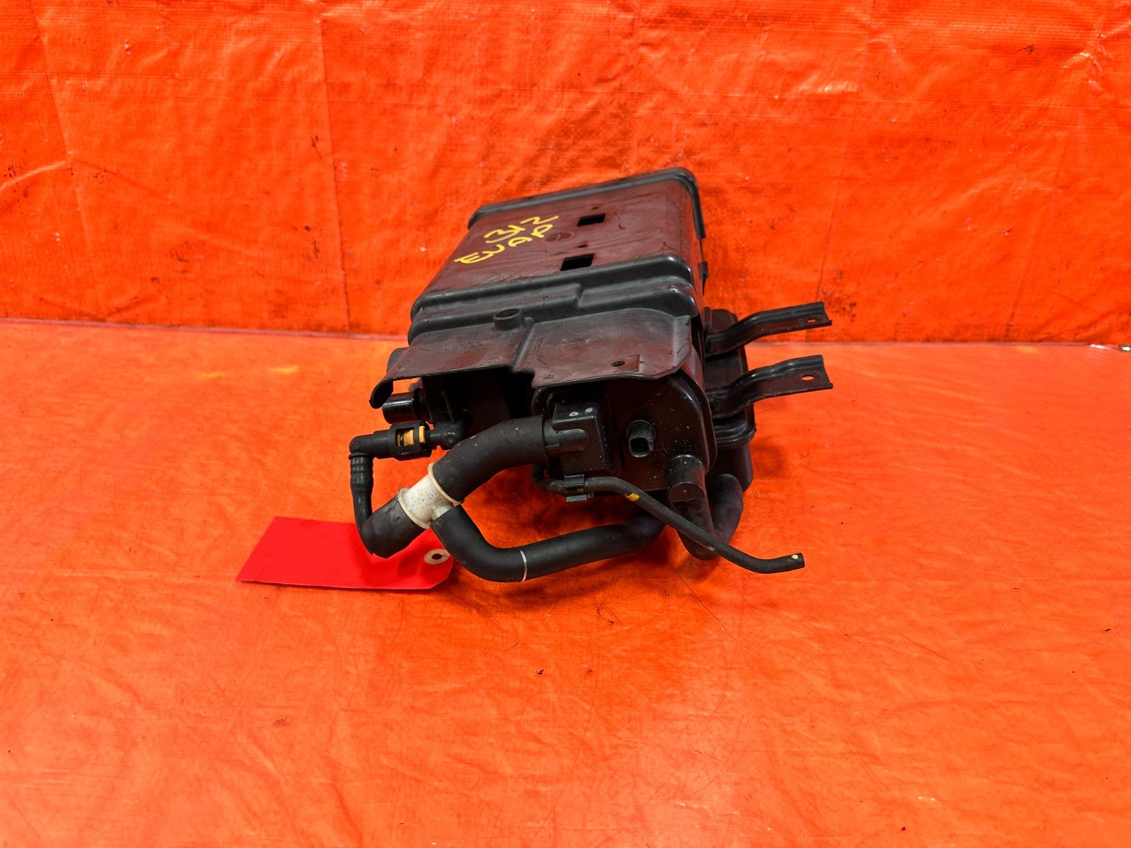 04 08 ACURA TSX   FUEL VAPOR CHARCOAL EVAP TANK CANISTER   OEM FACTORY #3122